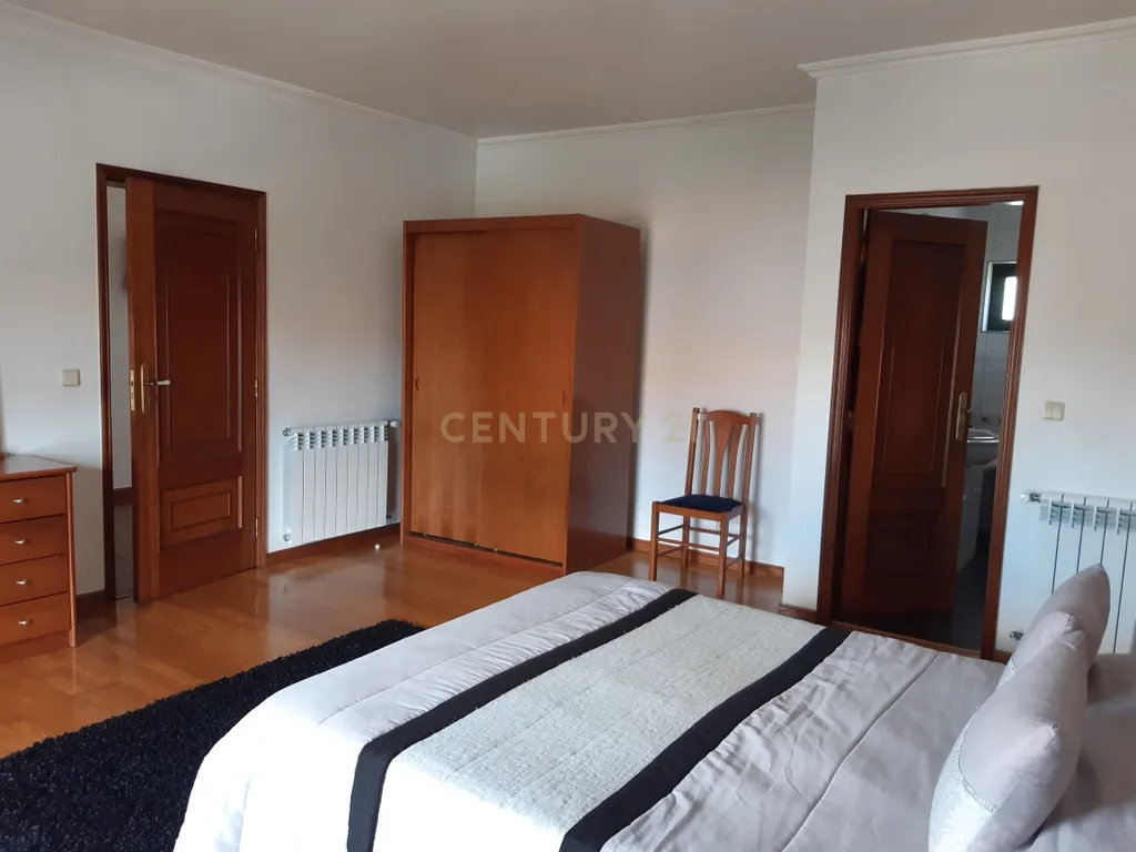 🏡 Moradia V3 em Vilar de Nantes, Chaves – O Refúgio Ideal para a Sua Família! - Image 1