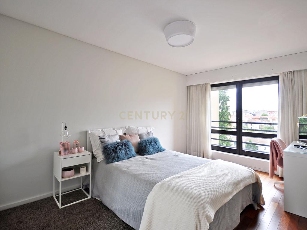 Apartamento T3, Lordelo do Ouro, Porto - Image 21