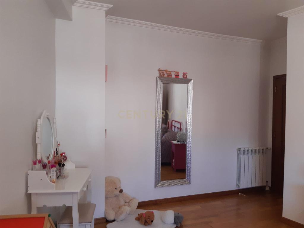 🏡 Moradia V3 em Vilar de Nantes, Chaves – O Refúgio Ideal para a Sua Família! - Image 17