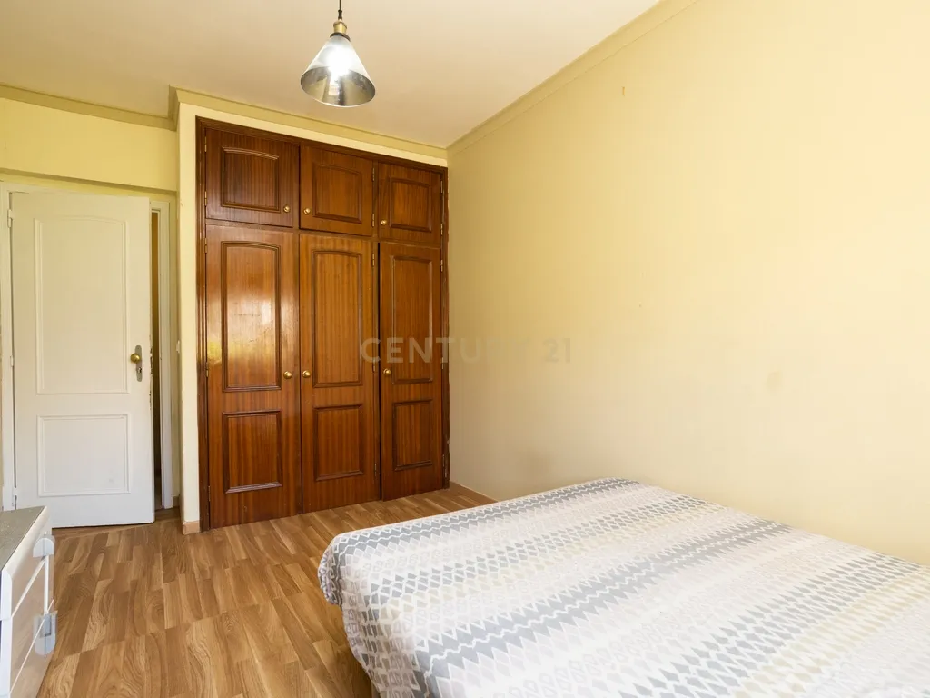 Apartamento T3 em Odivelas - Image 8