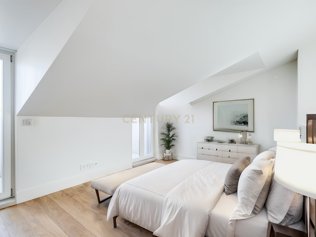 Apartamento T2+1 inserido no emblemático Edifício "Alegria 25". - Image 35