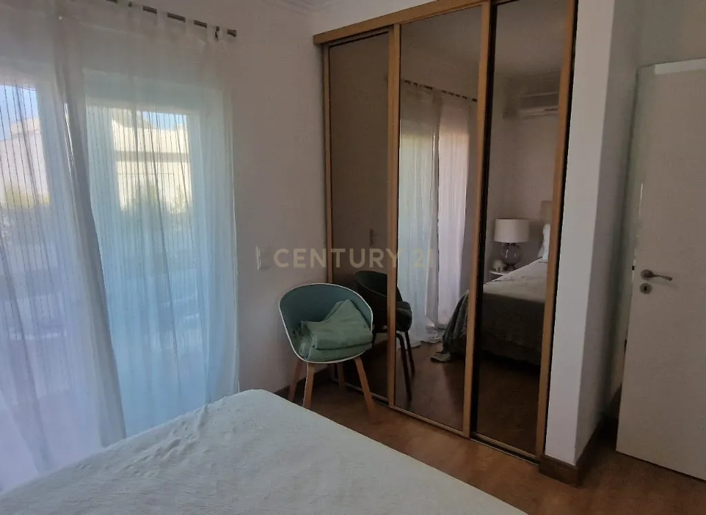 Moradia T3, perto do Mar - Image 14