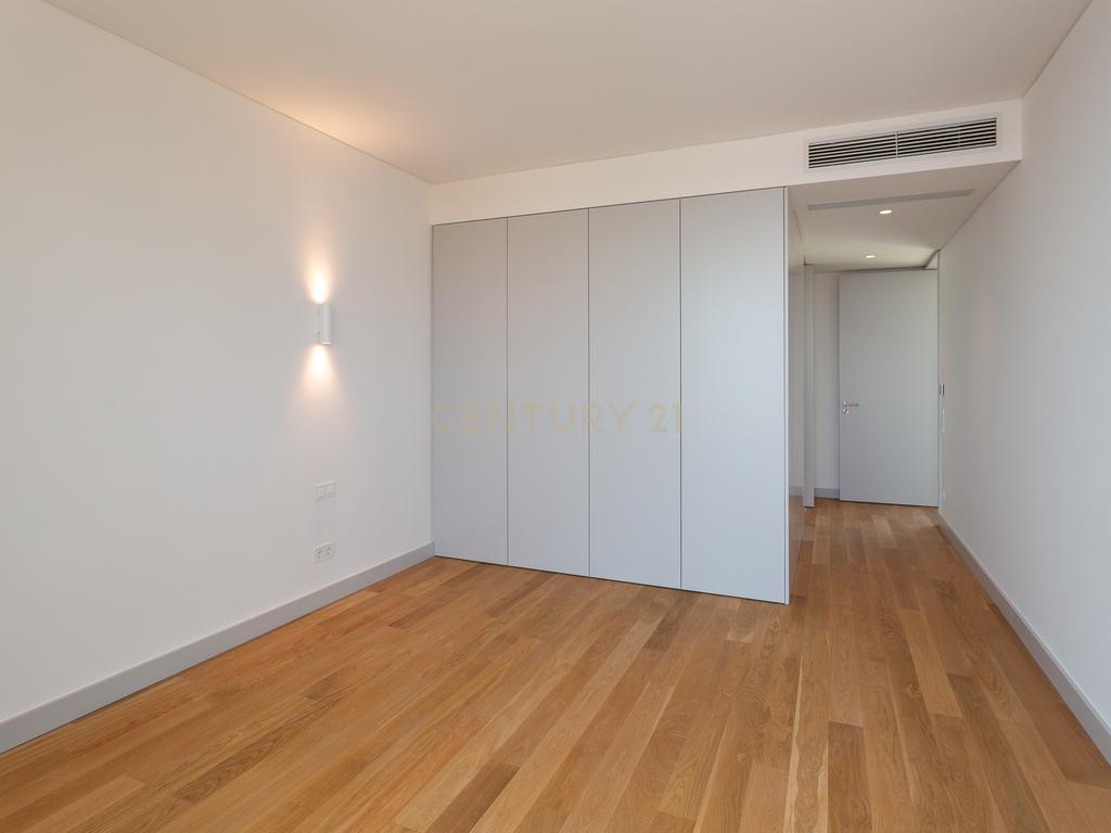 Moradia Construção Nova T3 + 2 com acabamentos Premium - Image 28