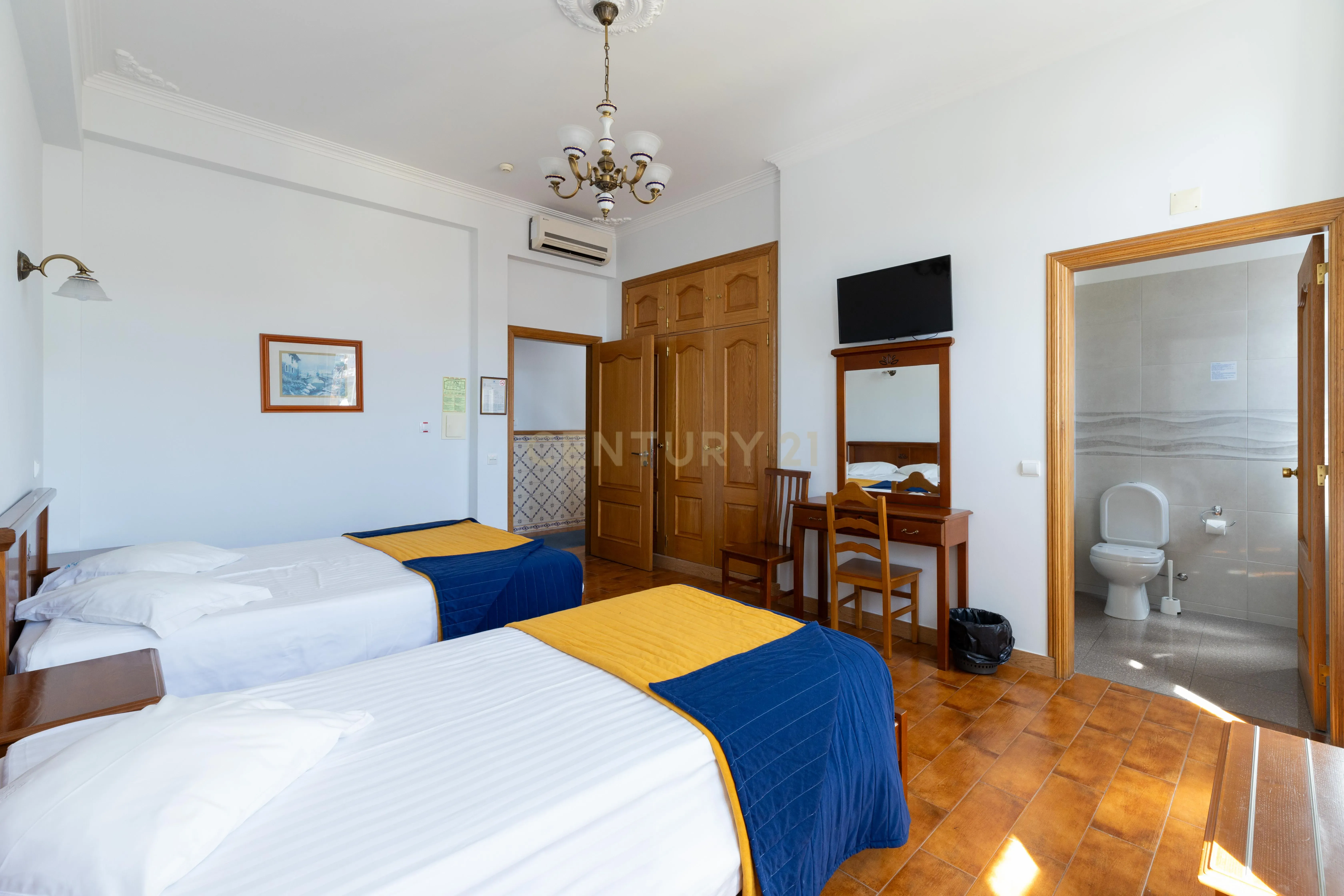 Hotel de Charme no Estoril - Image 12