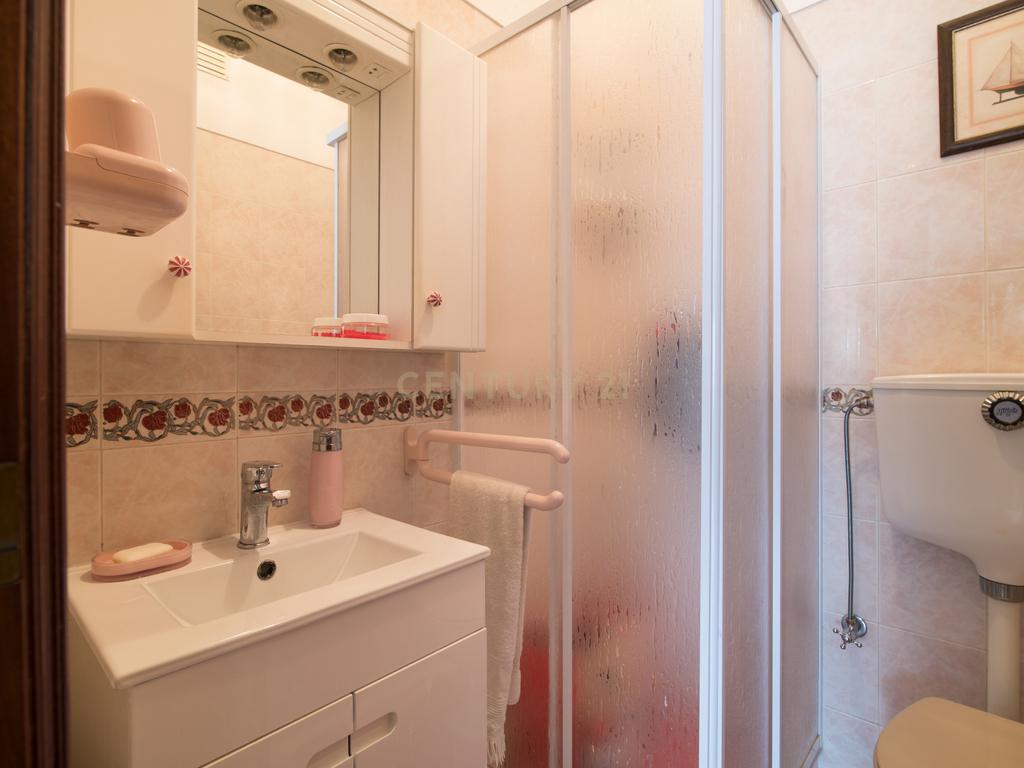 Oportunidade Unica - Apartamento T3 c/ garagem | Damaia de Cima - Image 24