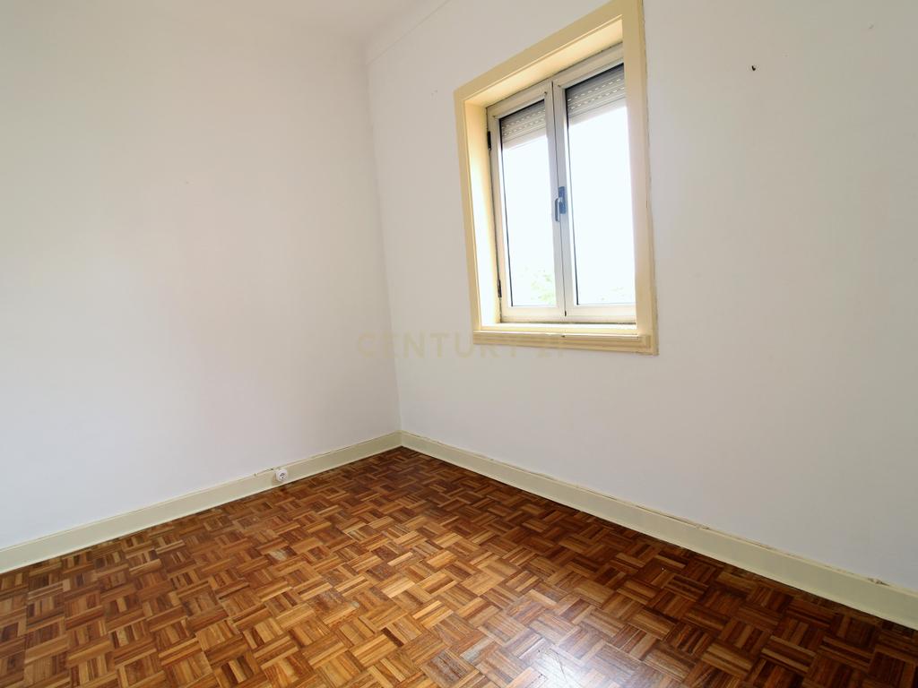 Moradia T3+T2 nos Olivais, Coimbra - Image 8