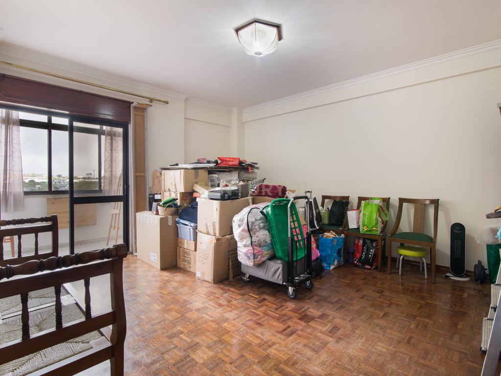 Oportunidade Unica - Apartamento T3 c/ garagem | Damaia de Cima - Image 19