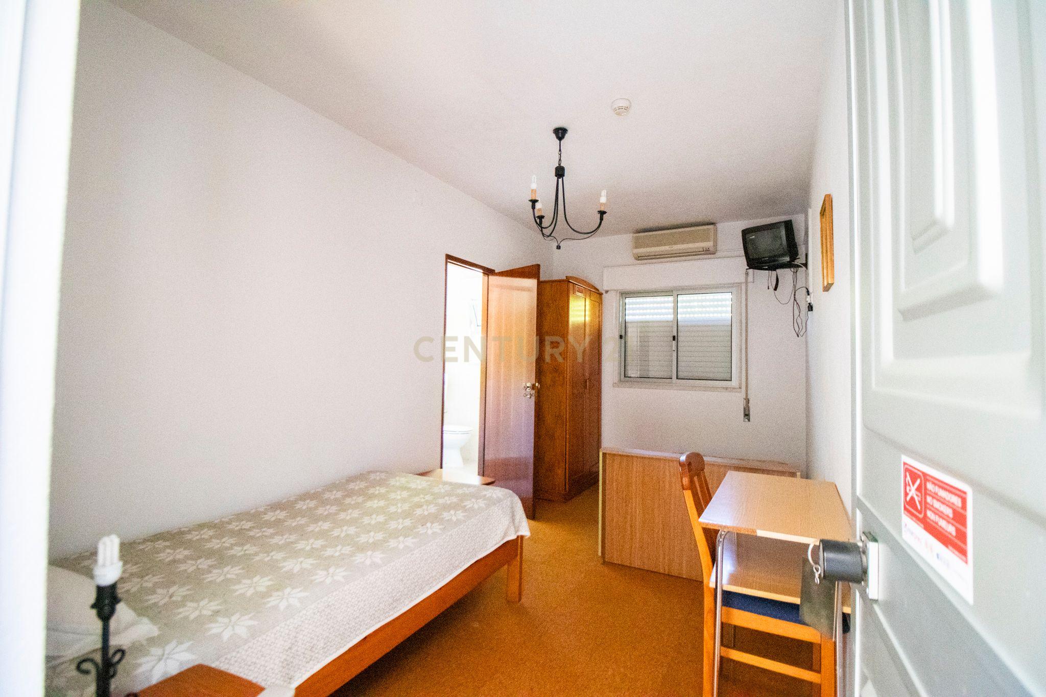 Quinta espetacular em Évora com 20 quartos - Image 21