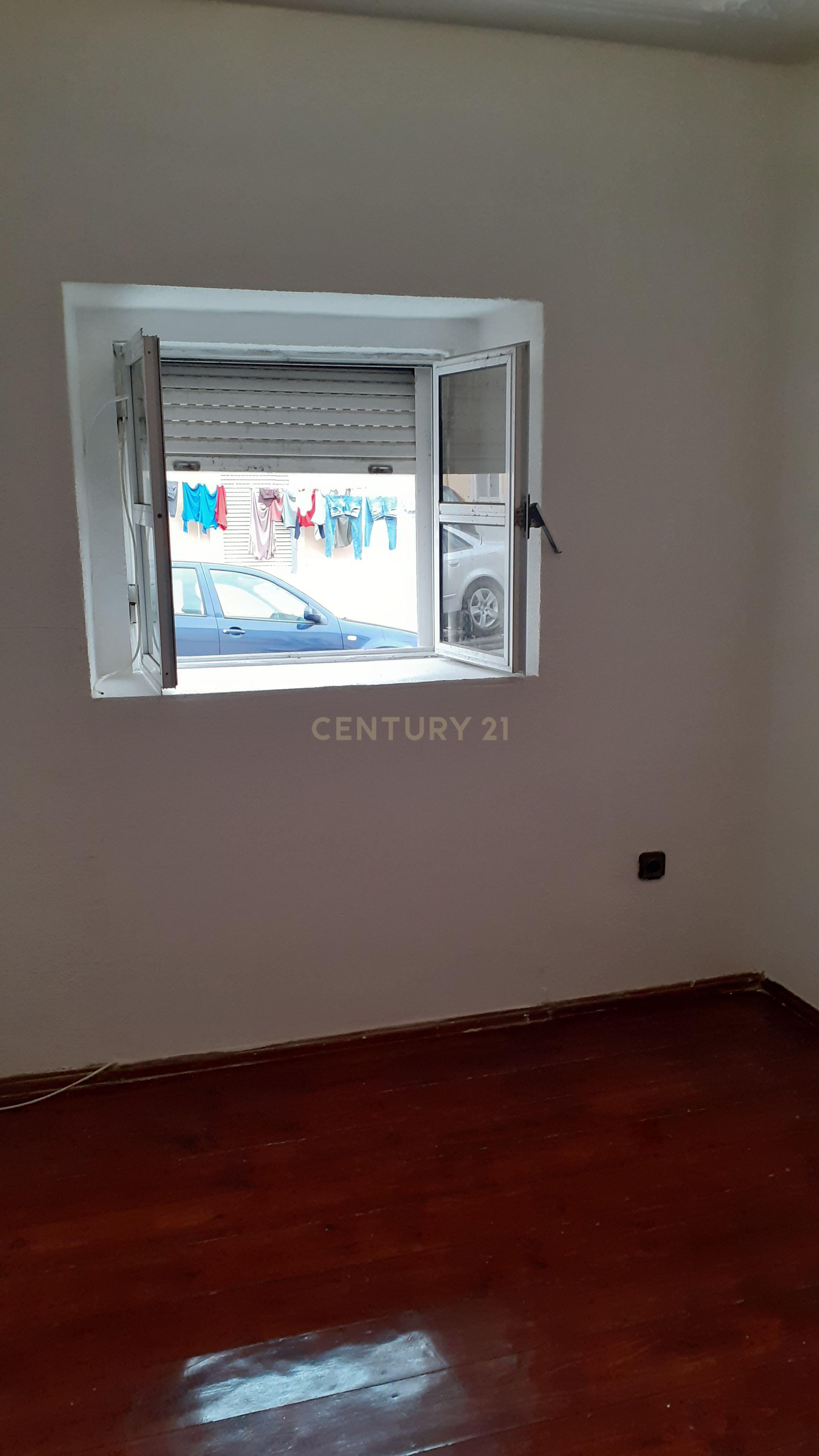 Apartamento T2 - Av. General Roçadas - Penha de França - Image 6