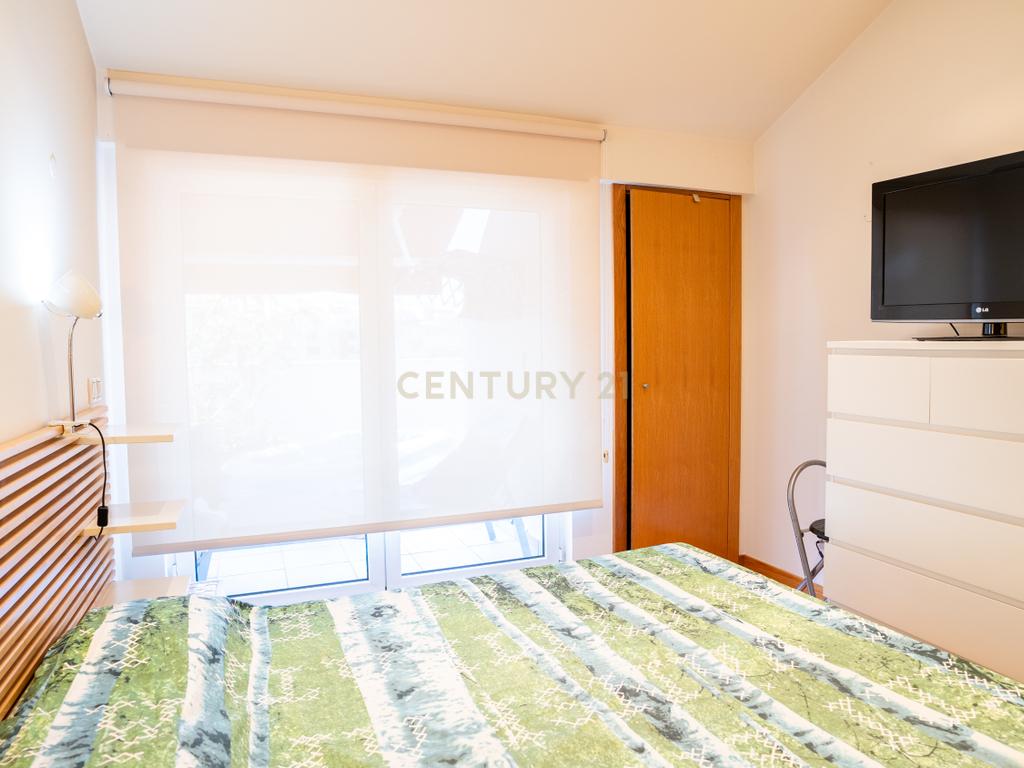 Apartamento com Terraço T2  de Charme em Benfica - Excelência e Conforto - Image 29