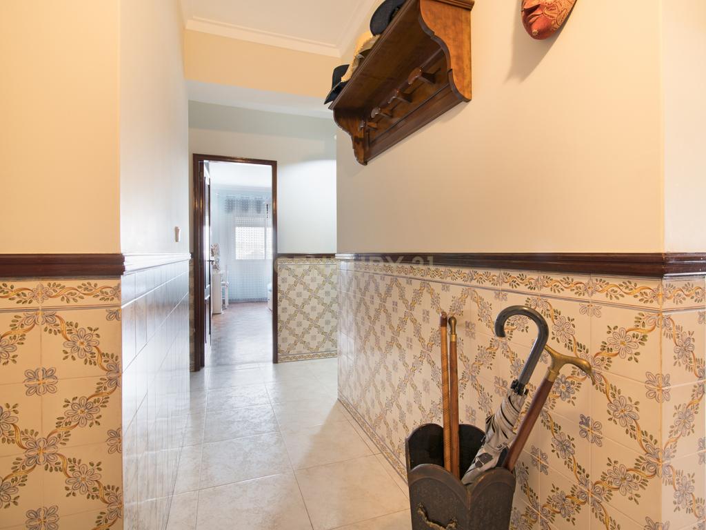 Oportunidade Unica - Apartamento T3 c/ garagem | Damaia de Cima - Image 27