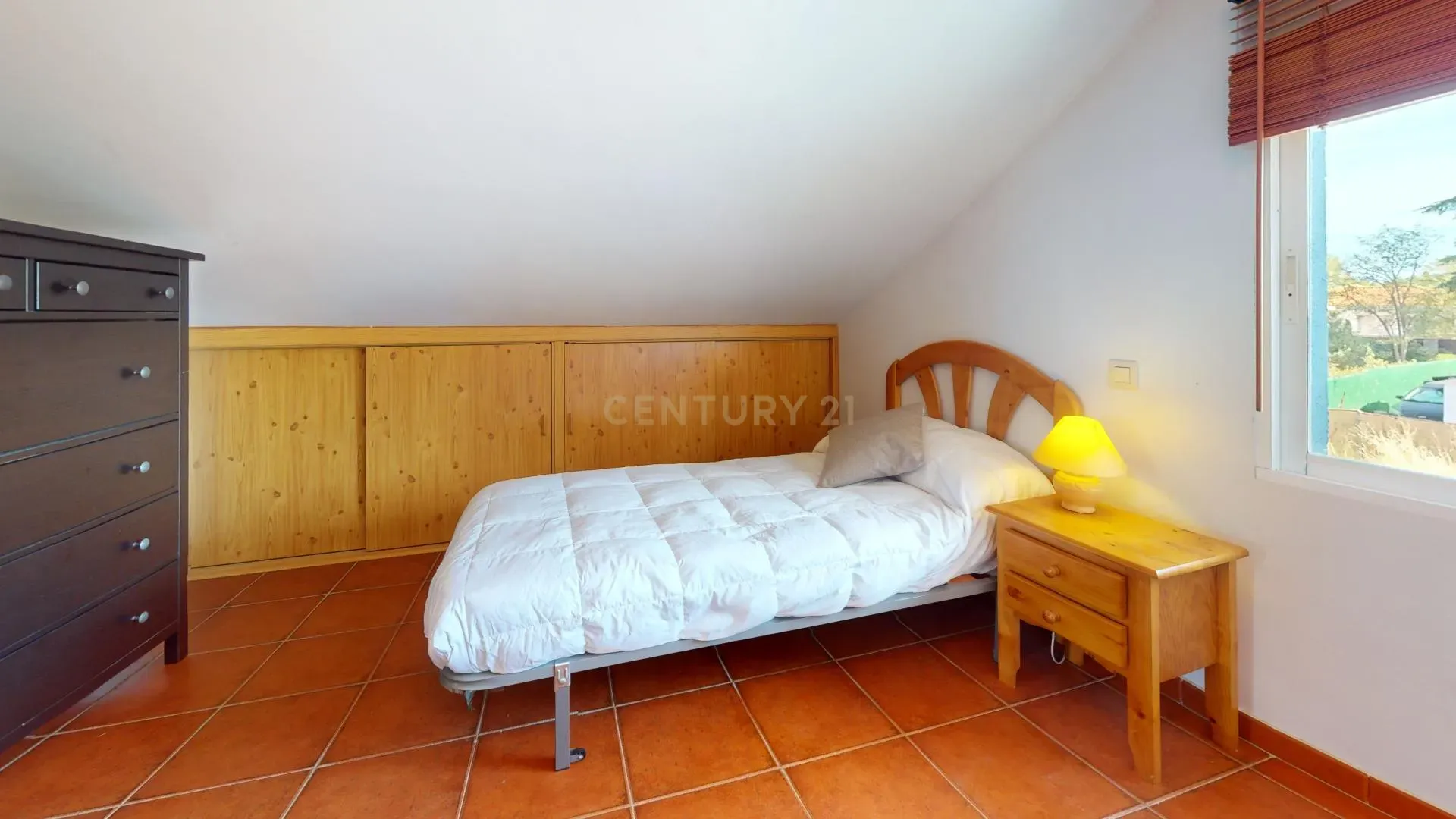 undefined - Image 11