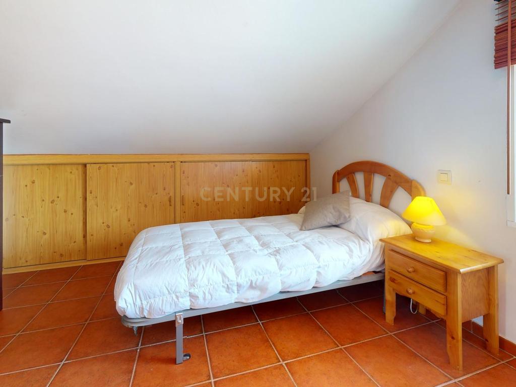 undefined - Image 11