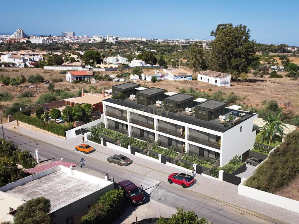 Espetacular moradia M3 em condominio fechado - Image 2