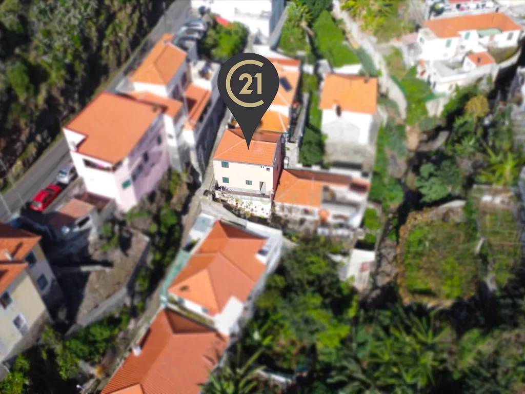 Moradia T3 - São Gonçalo - Funchal - Image 1