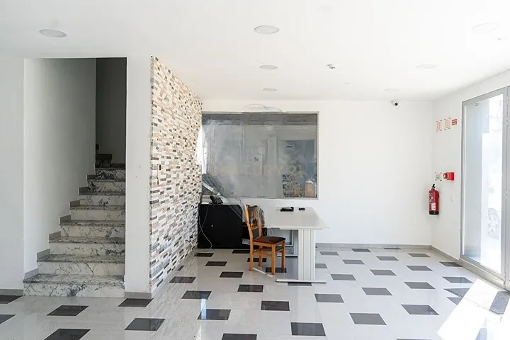 Armazém para venda em Zona Industrial | Alcabideche, Cascais. - Image 2