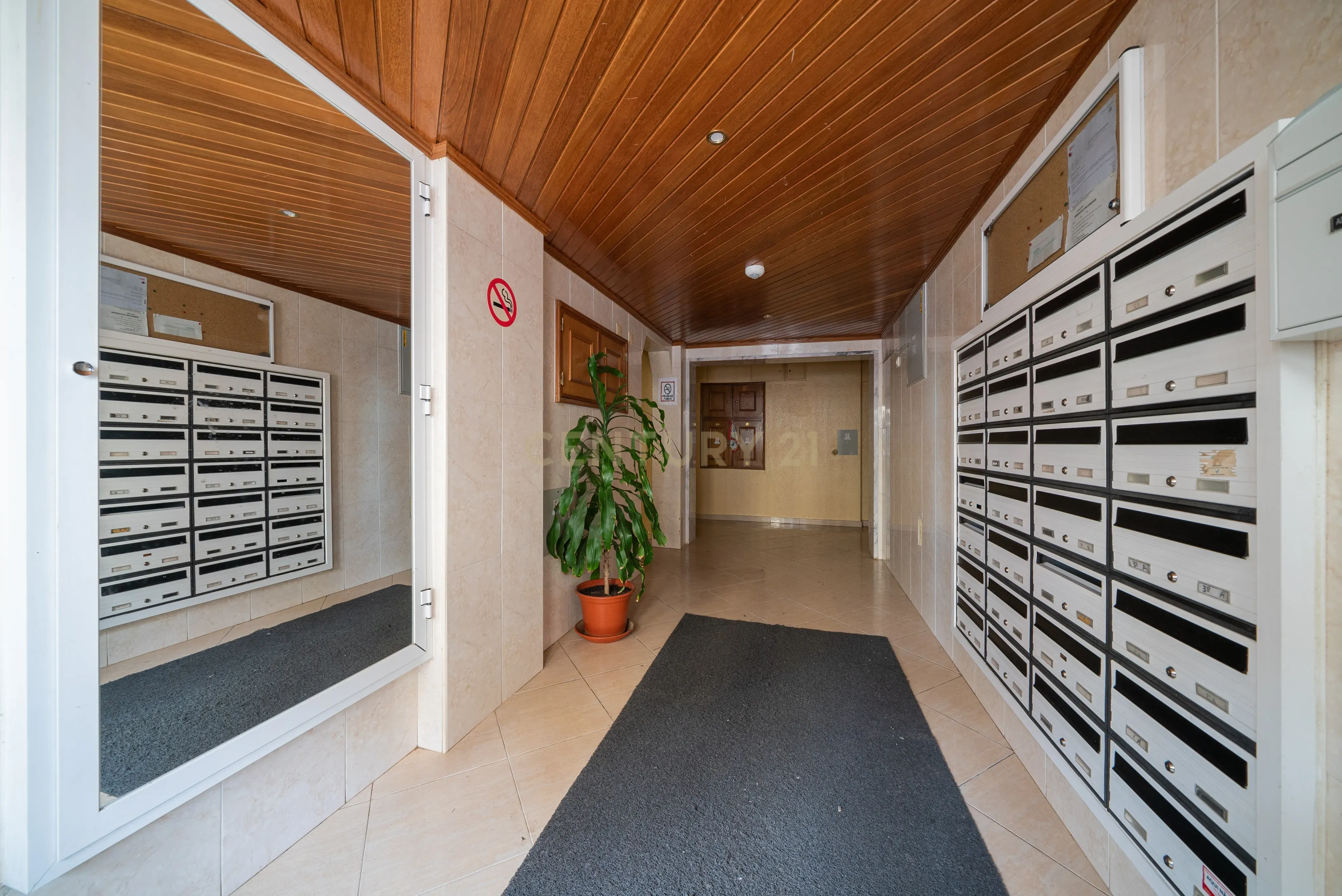 T3 com 140 m² e Arrecadação – Monte Abraão, Queluz - Image 34
