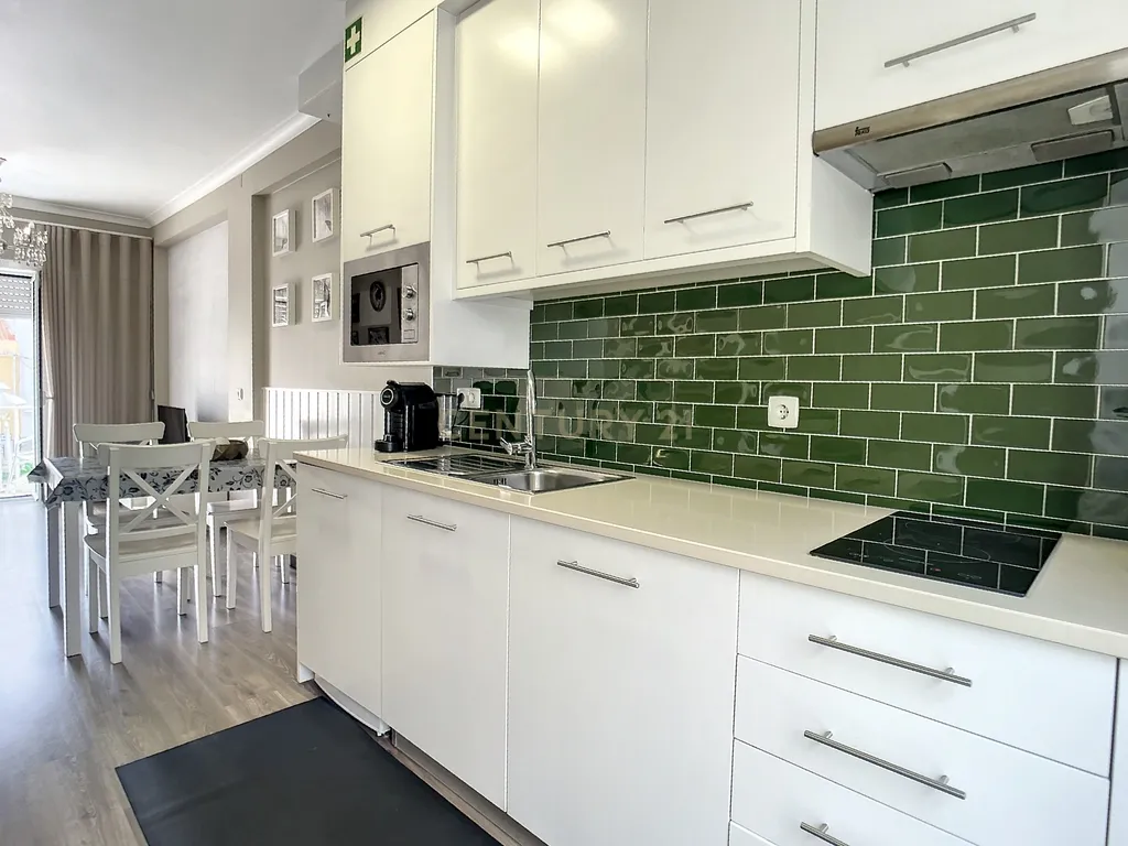 Predio na zona Histórica Duplex pertíssimo da Praia - Image 13