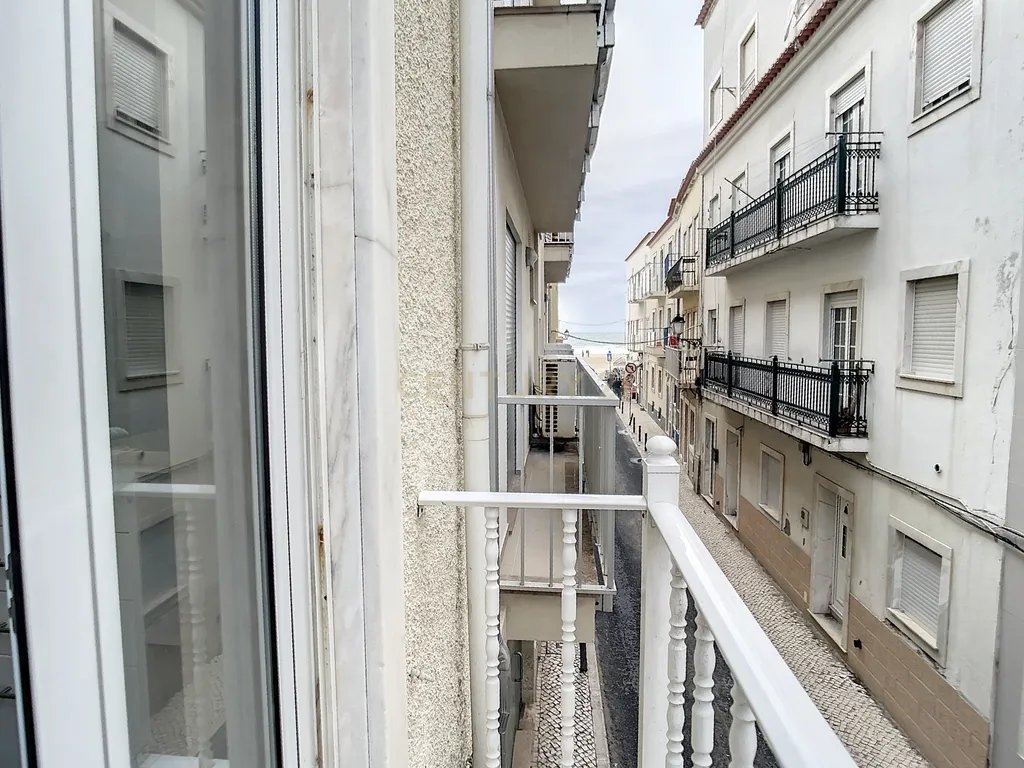 Predio na zona Histórica Duplex pertíssimo da Praia - Image 7