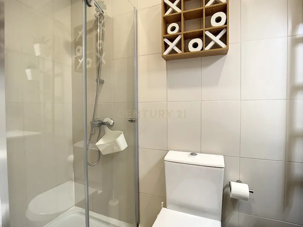 Predio na zona Histórica Duplex pertíssimo da Praia - Image 17