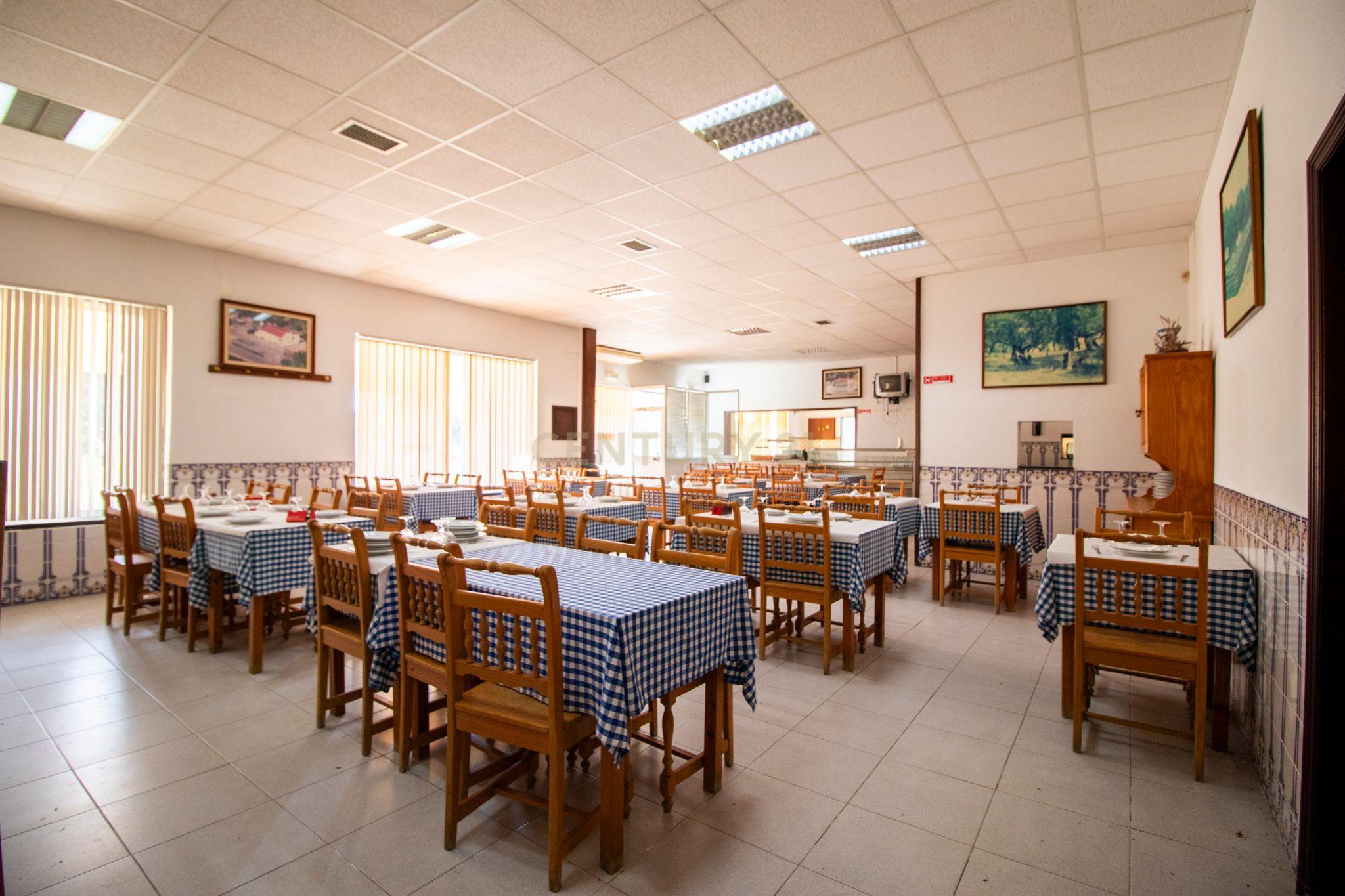 Quinta espetacular em Évora com 20 quartos - Image 43