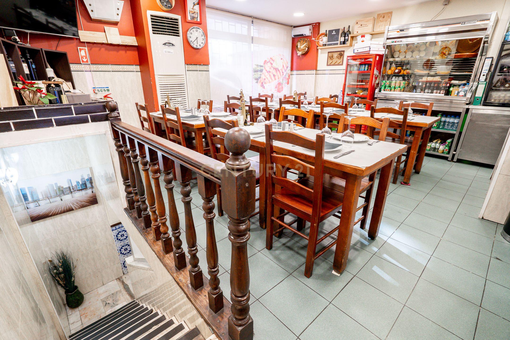 RESTAURANTE 134 m2 EM ALFRAGIDE, TRADIÇÃO E CLIENTELA FIDELIZADA 100 LUGARES SENTADOS MAIS 20 LUGARES NA ESPLANADA - Image 10
