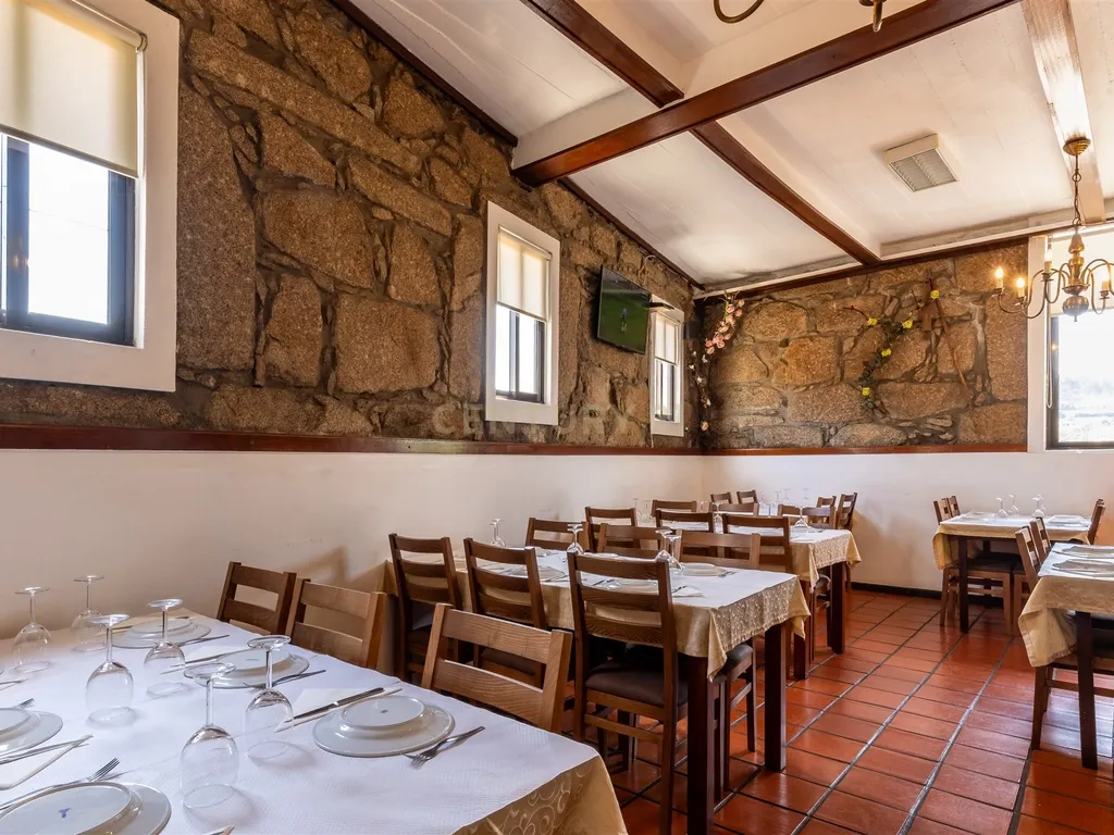 Restaurante Típico a 10 minutos do Porto - Image 32