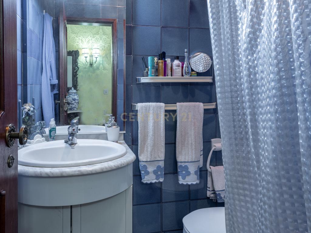 Apartamento T3 no centro do Montijo - Image 16