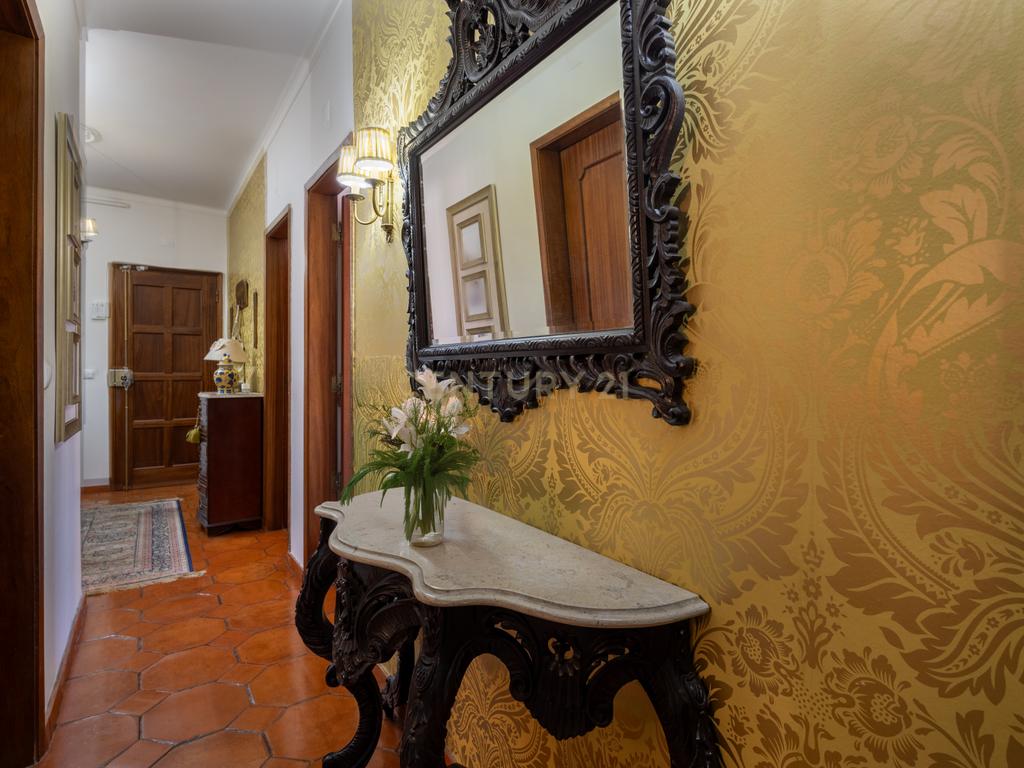 Apartamento T3 no centro do Montijo - Image 3