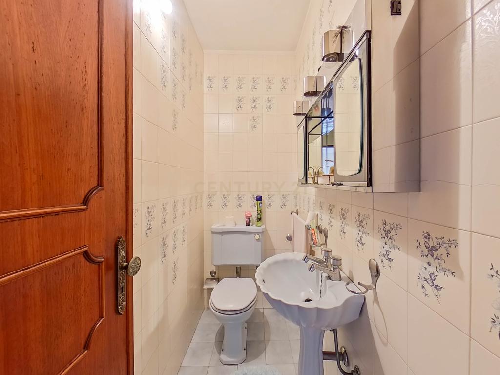 Moradia T3 em Valongo com jardim a 20 minutos do Porto - Image 11