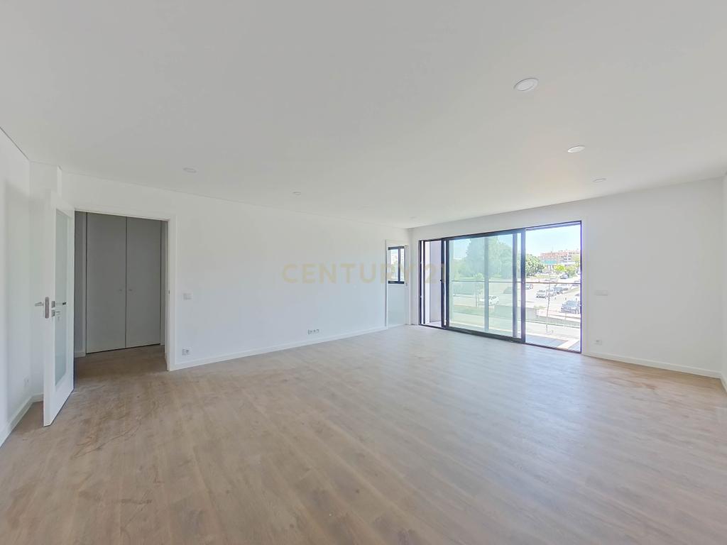 Loja com 86 m2 a estrear em novo empreendimento em Espinho. - Image 18