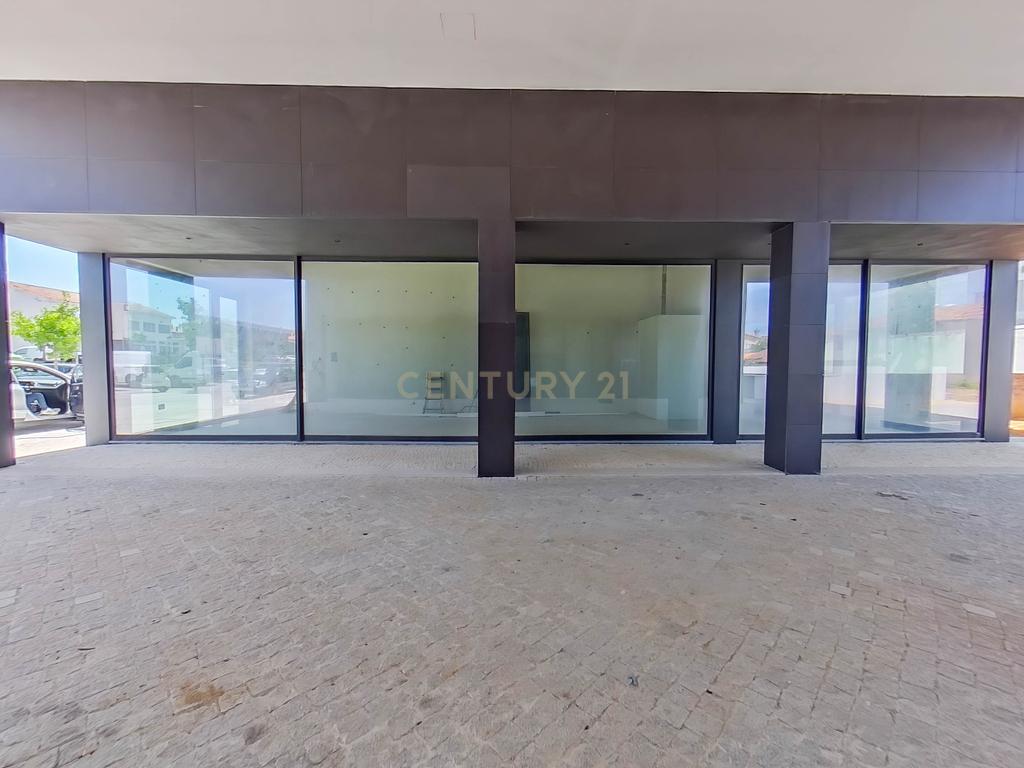 Loja com 86 m2 a estrear em novo empreendimento em Espinho. - Image 29