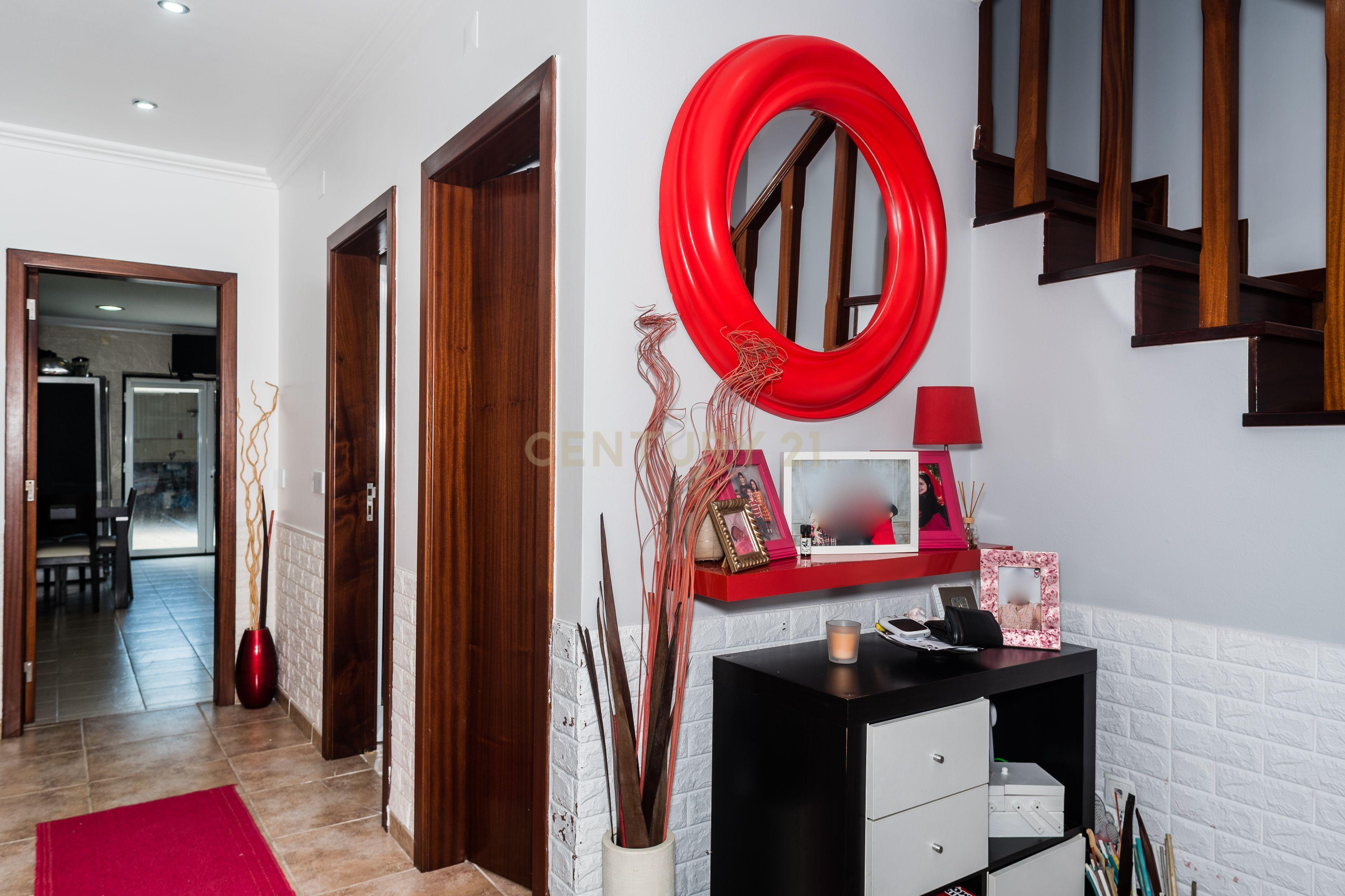 Moradia V3 Loures - Image 13