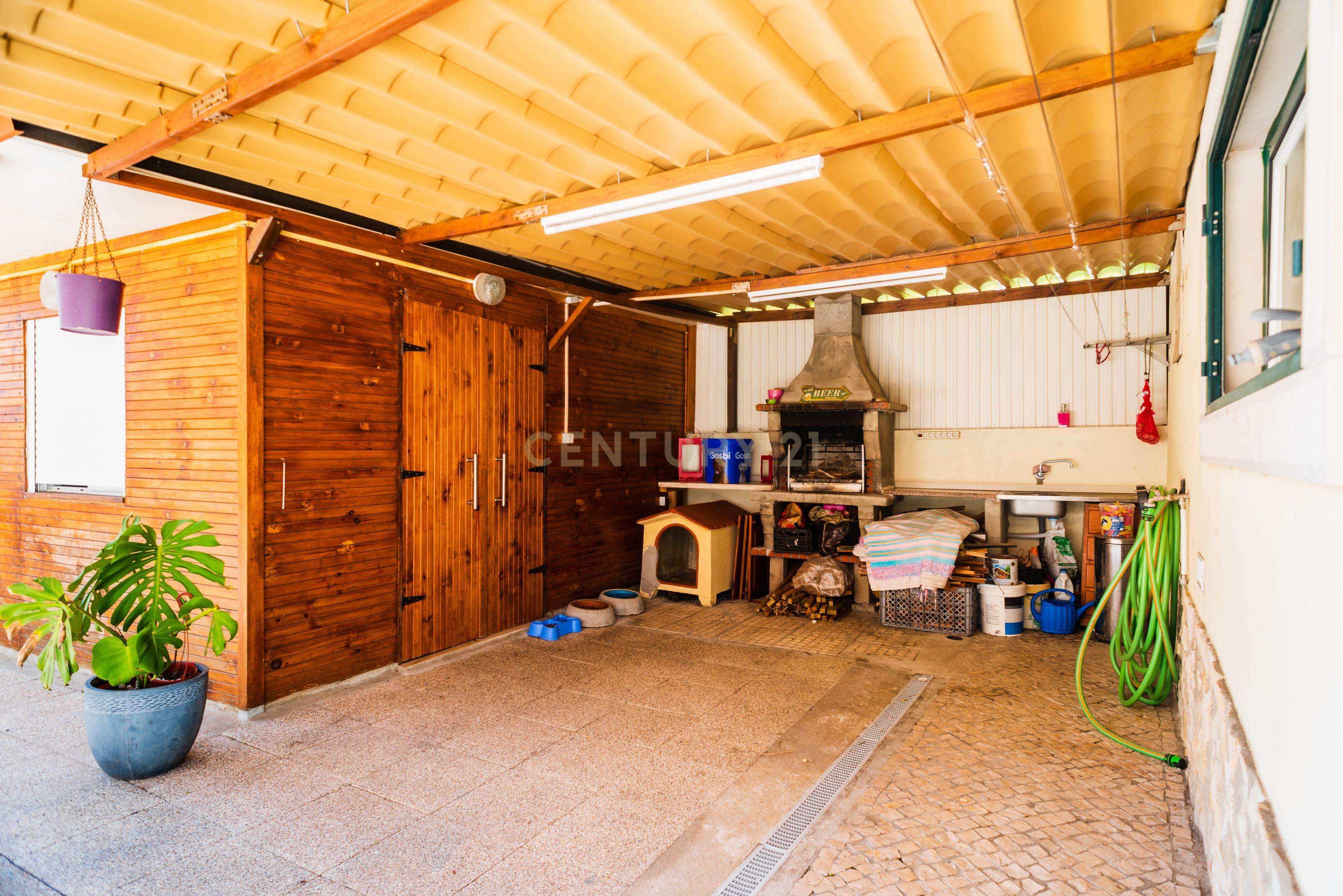 Moradia V3 Loures - Image 31