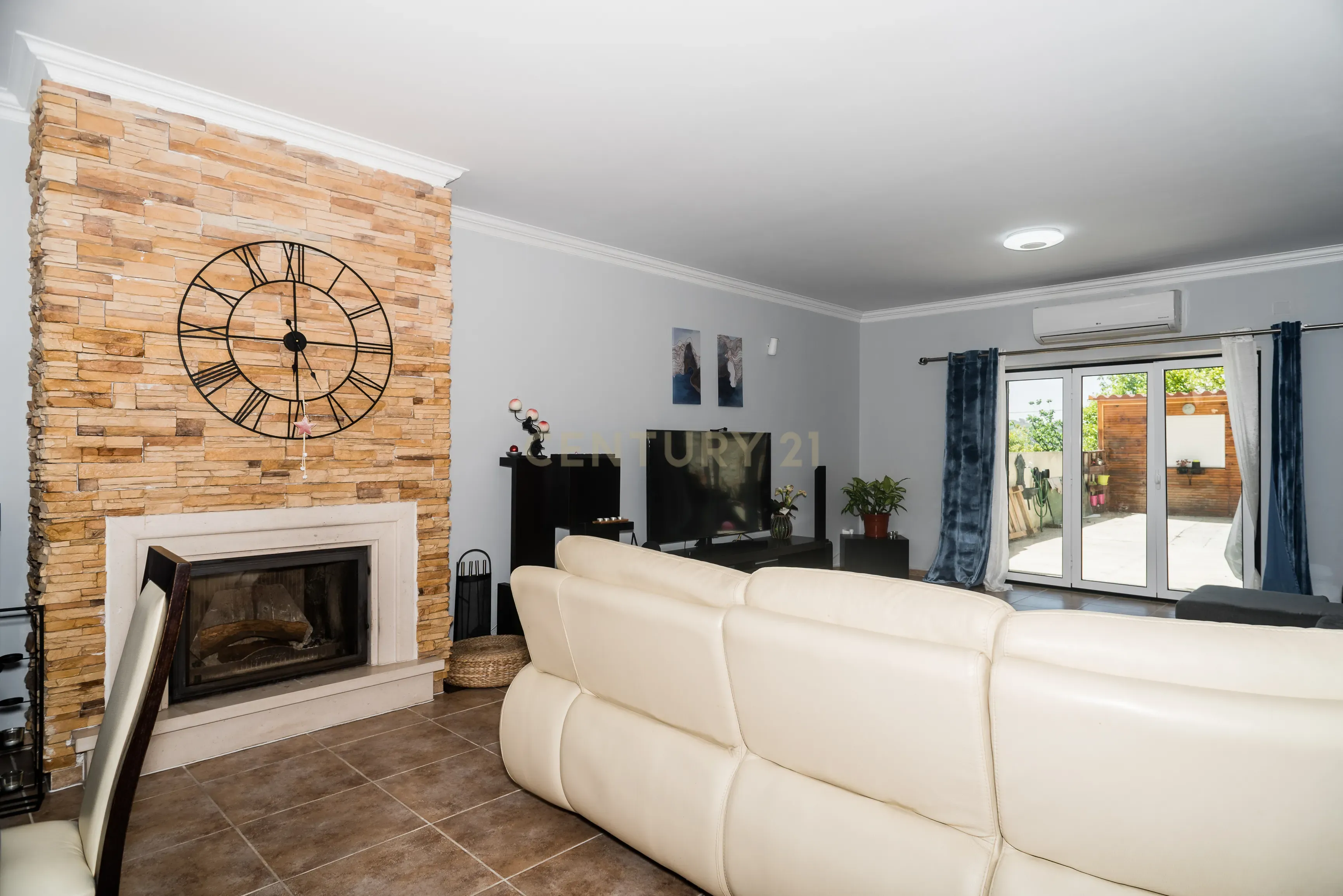 Moradia V3 Loures - Image 6