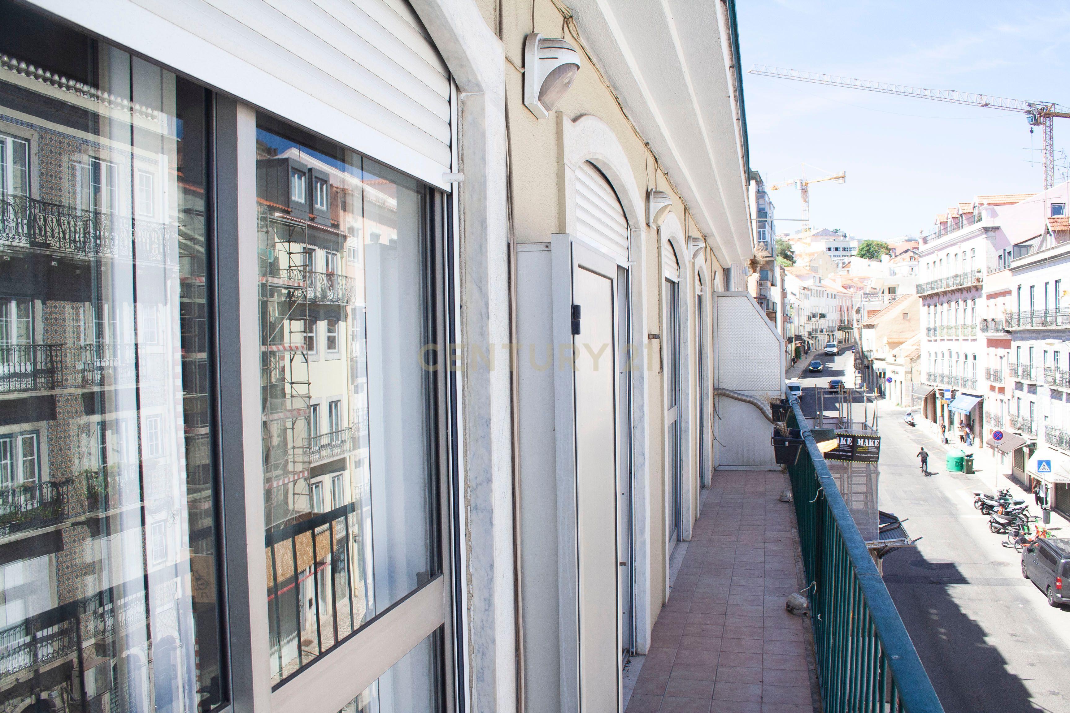 Excelente T2 em São Bento, Lisboa - FOR SALE - À VENDRE - Image 16