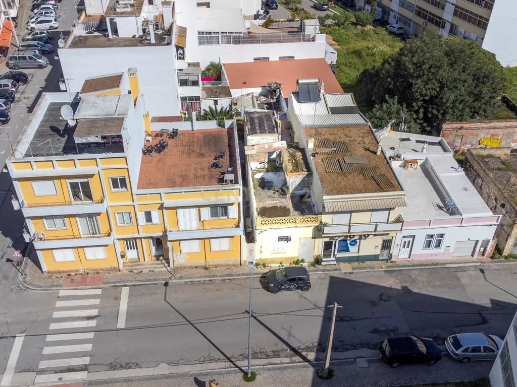 Moradia na Penha em Faro com Projeto Aprovado para reabilitação - Image 9