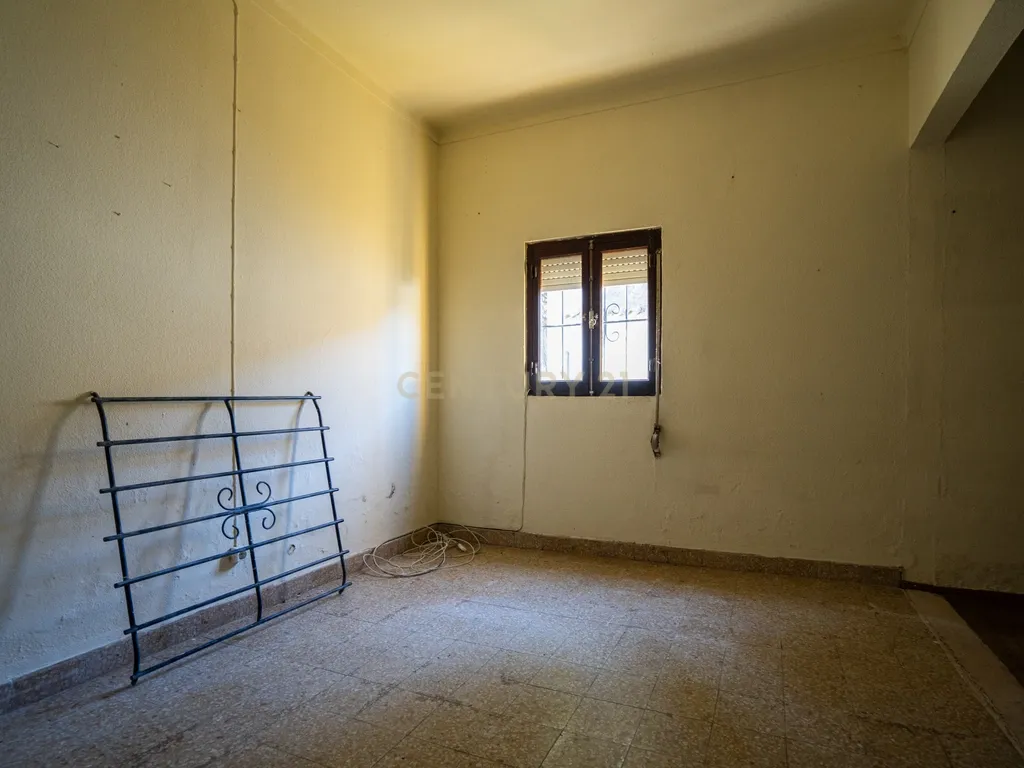 MORADIA C/ TERRENO 5 HA | FOROS DE ALMADA | PROJECTO APROVADO - Image 16