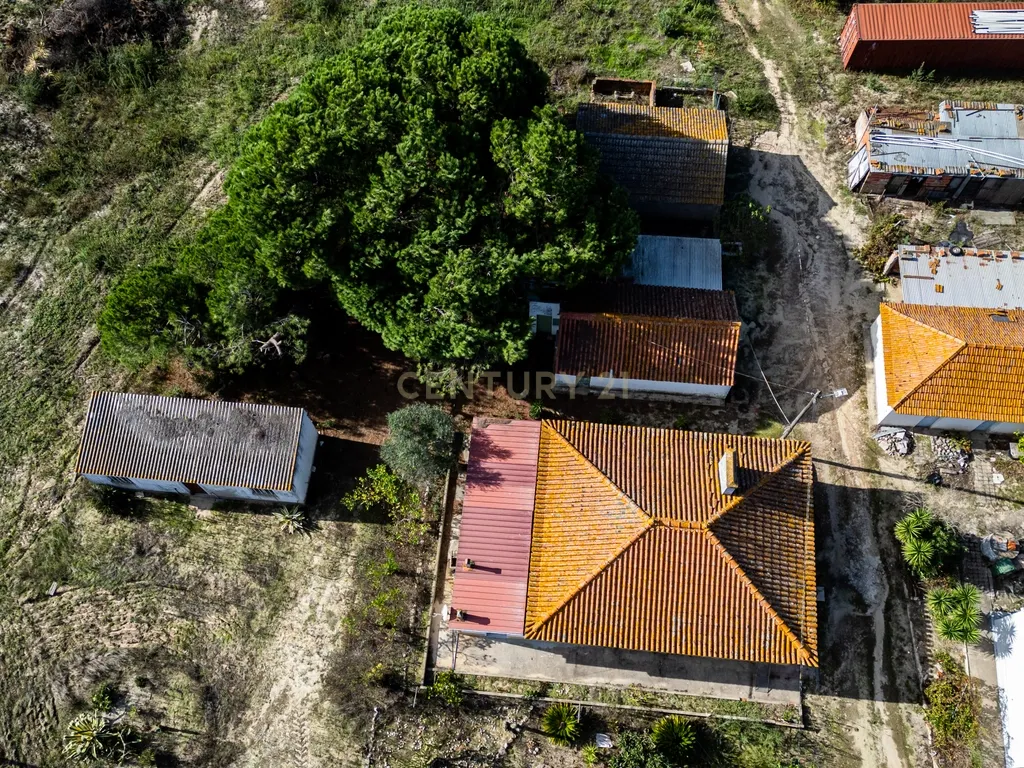 MORADIA C/ TERRENO 5 HA | FOROS DE ALMADA | PROJECTO APROVADO - Image 2