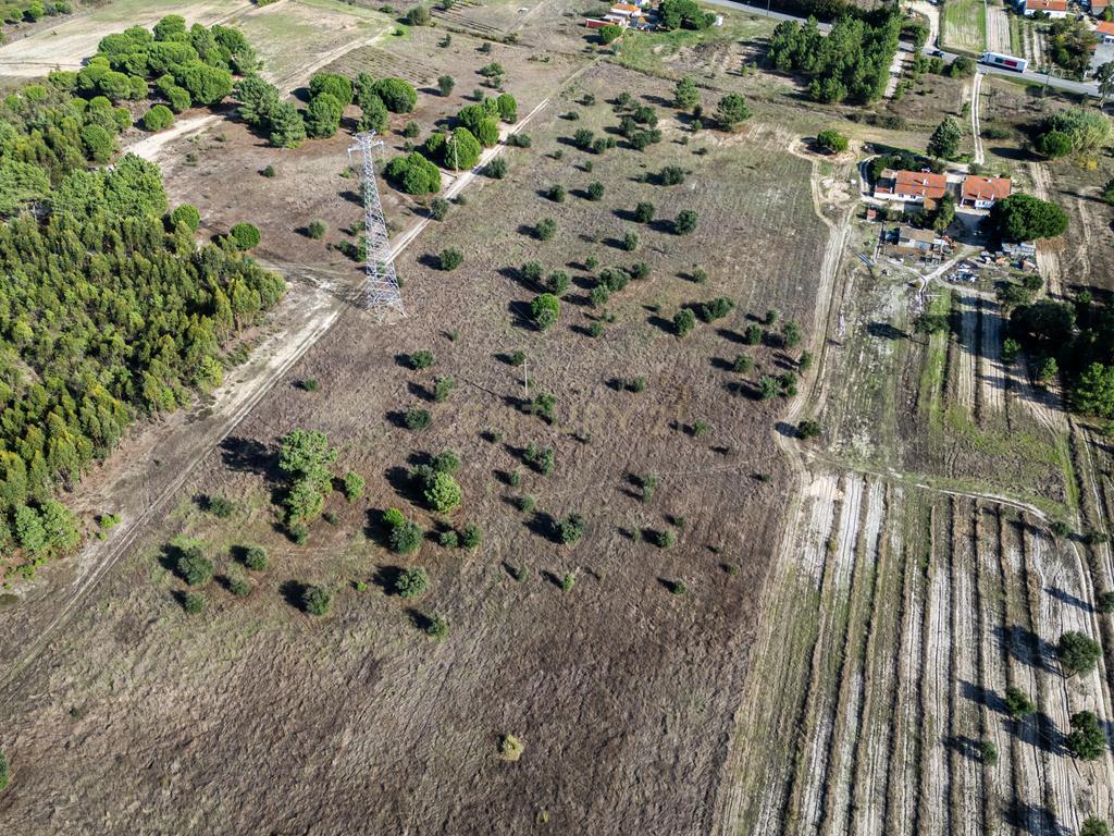 MORADIA C/ TERRENO 5 HA | FOROS DE ALMADA | PROJECTO APROVADO - Image 34