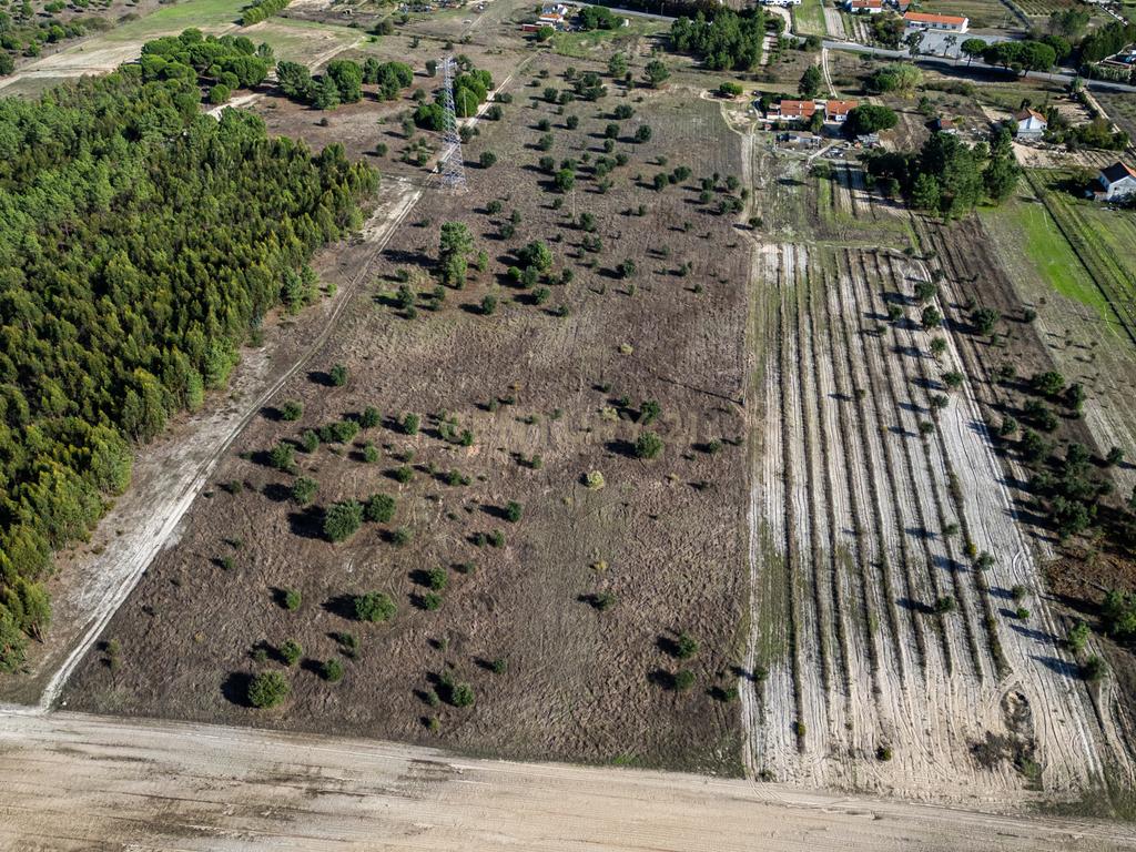 MORADIA C/ TERRENO 5 HA | FOROS DE ALMADA | PROJECTO APROVADO - Image 33