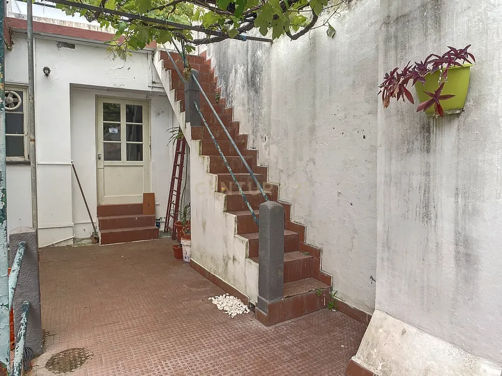 Excelente moradia localizada no coração de Angra do Heroísmo cidade património mundial. - Image 23