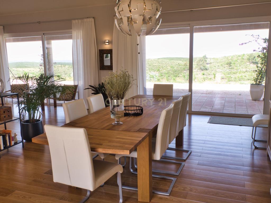 Herdade de 271 Hectares no Barlavento Algarvio, com moradia + 4 estudios, piscina, 9 barragens, 3 estufas. - Image 14