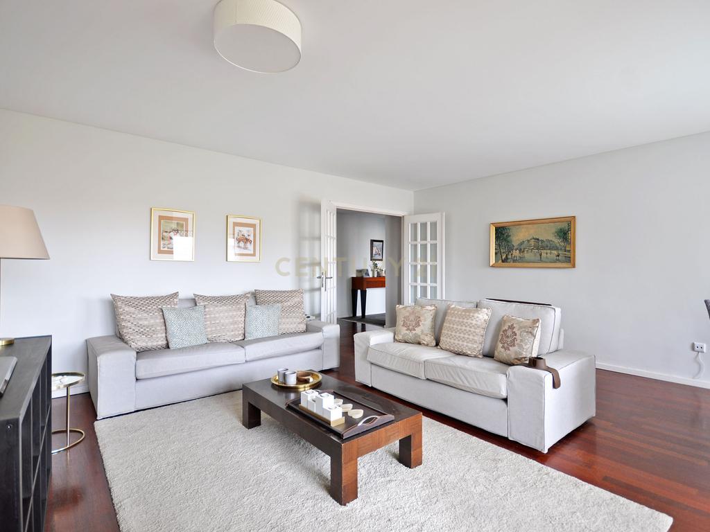 Apartamento T3, Lordelo do Ouro, Porto - Image 12