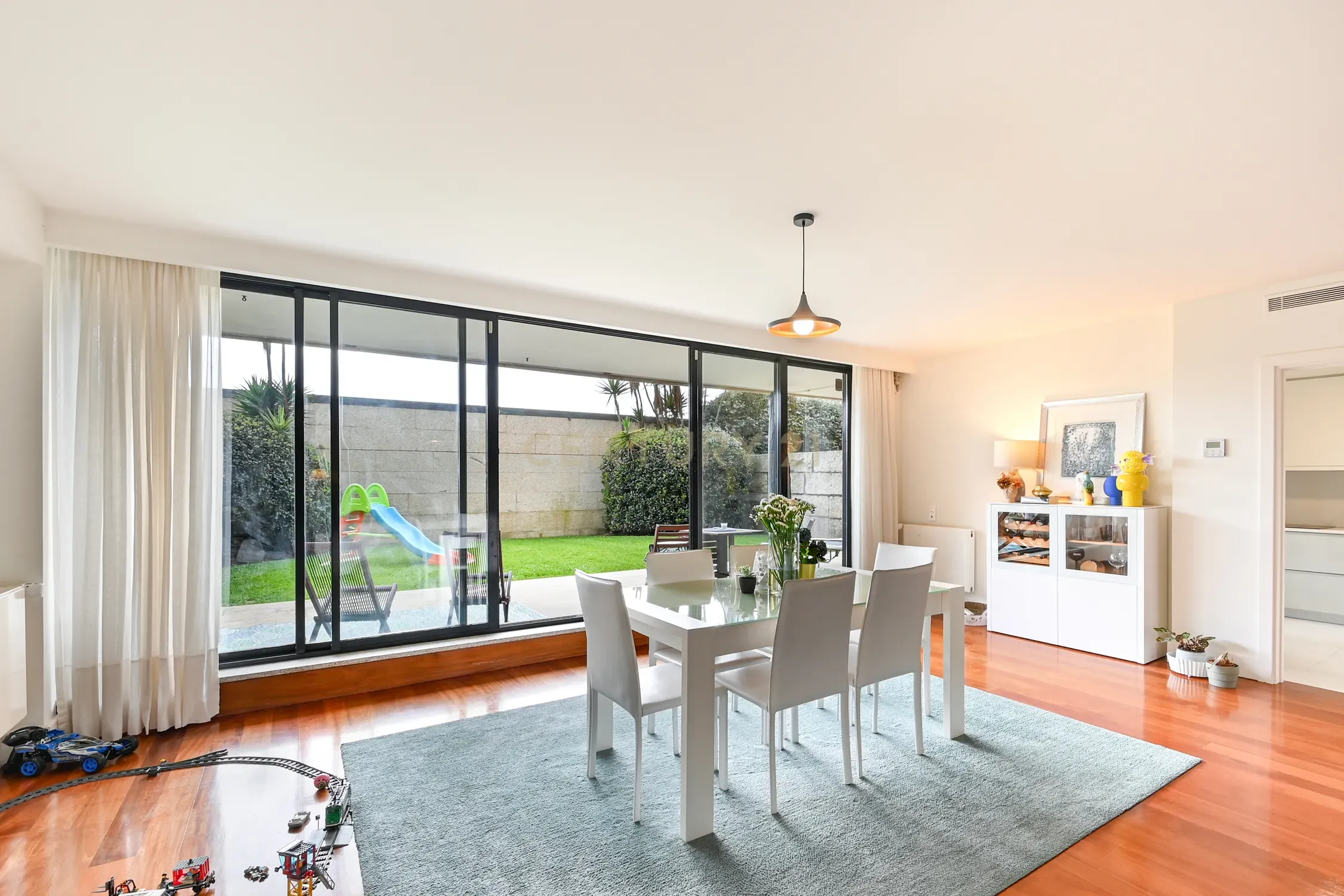Apartamento T3 com terraço e jardim no Paço da Boa Nova - Image 26