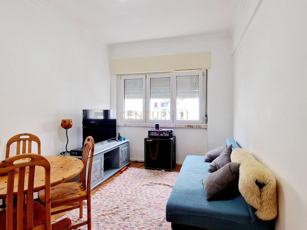Apartamento T3 Sacavém - Image 3