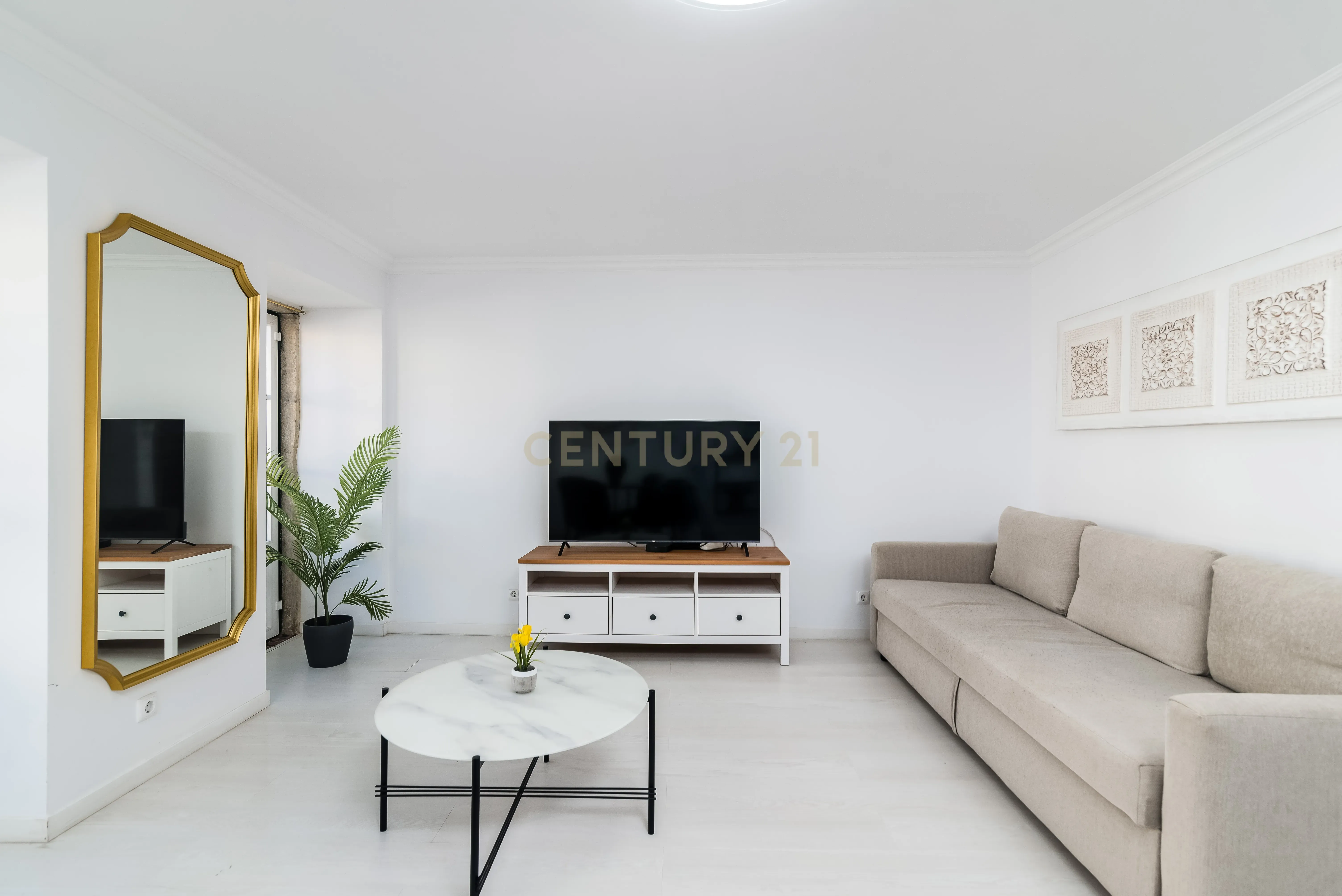 Acolhedor apartamento T2 no centro de Belém - Image 4