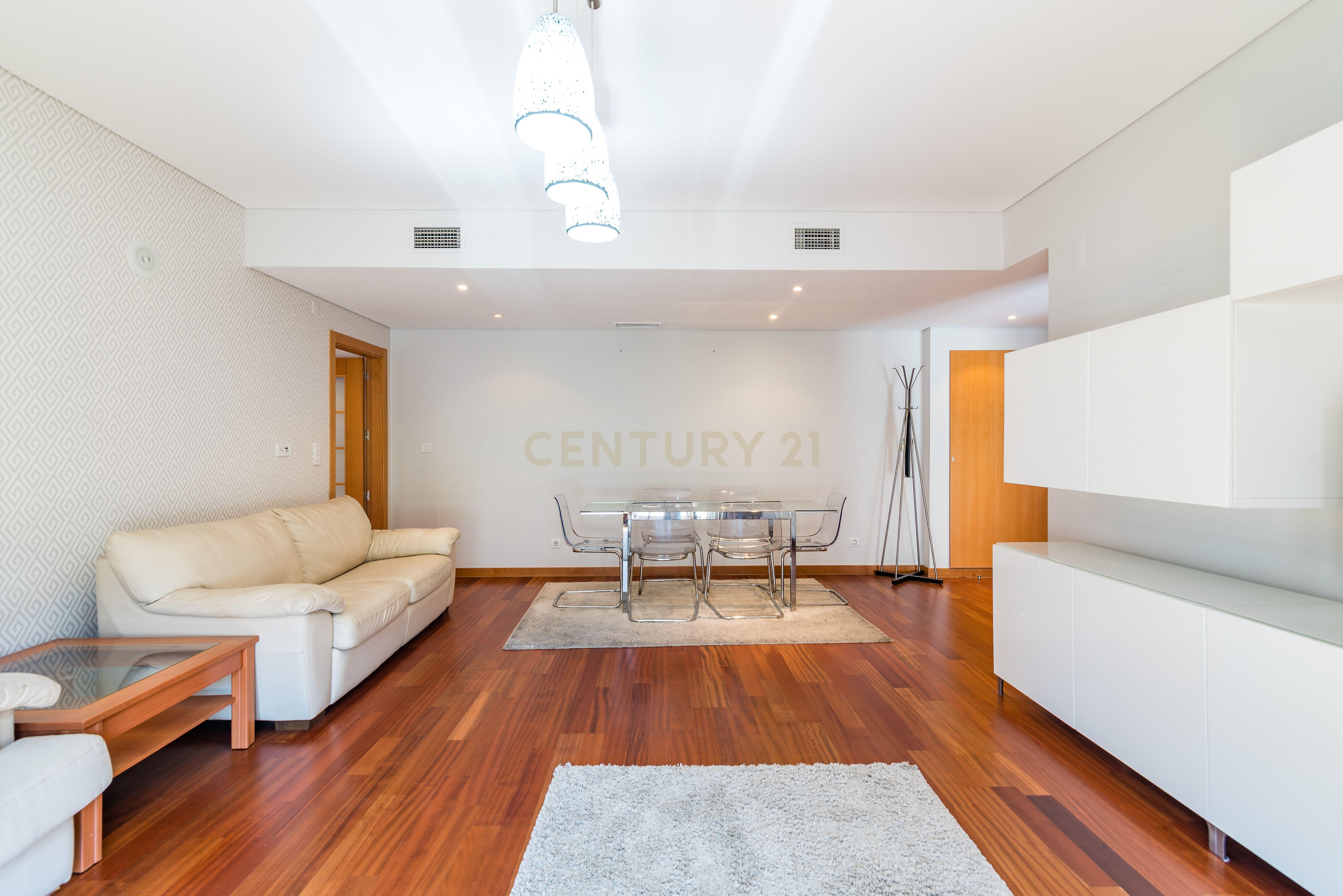 Fotografia 7 de T3 Mobilado e Equipado nas Colinas do Cruzeiro | Conforto, Exclusividade e Qualidade de Vida