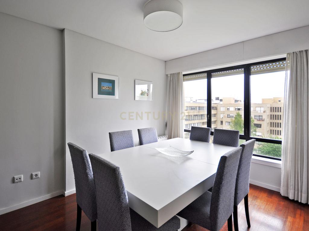 Apartamento T3, Lordelo do Ouro, Porto - Image 14