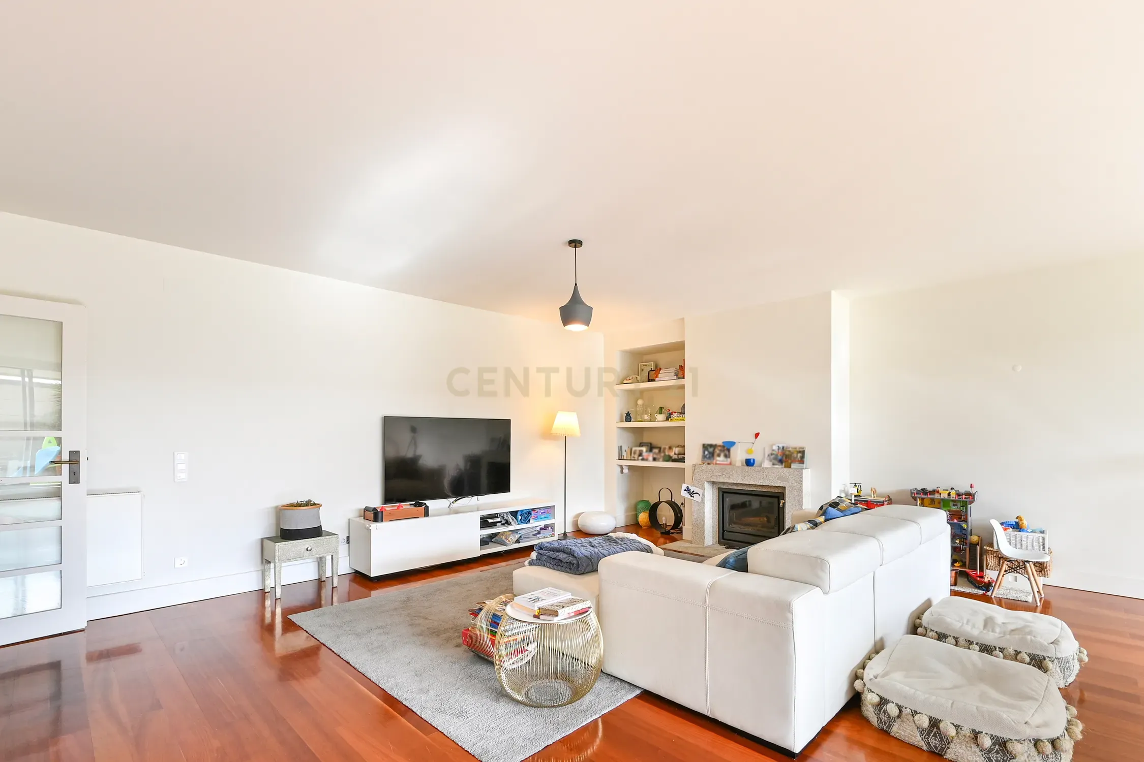 Apartamento T3 com terraço e jardim no Paço da Boa Nova - Image 31